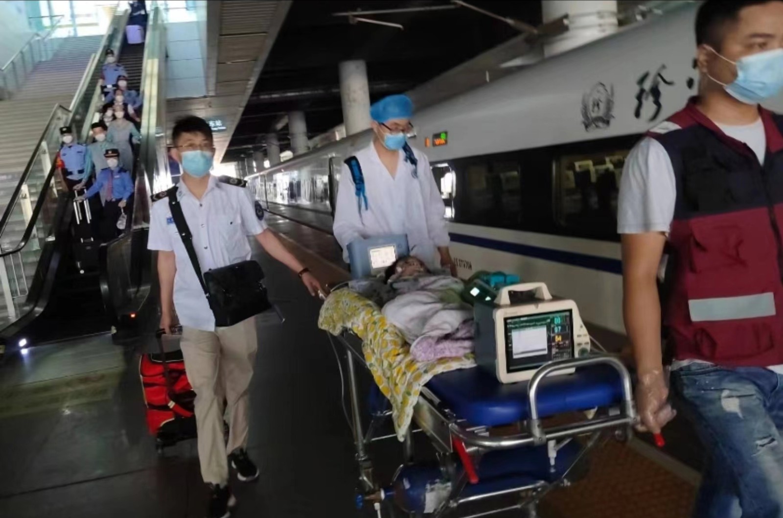 西吉县高铁转运公司